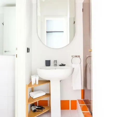 Lovely Studio With Terrace In The Heart Of *