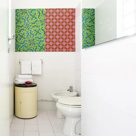 Daire Lovely Studio With Terrace In The Heart Of Milano